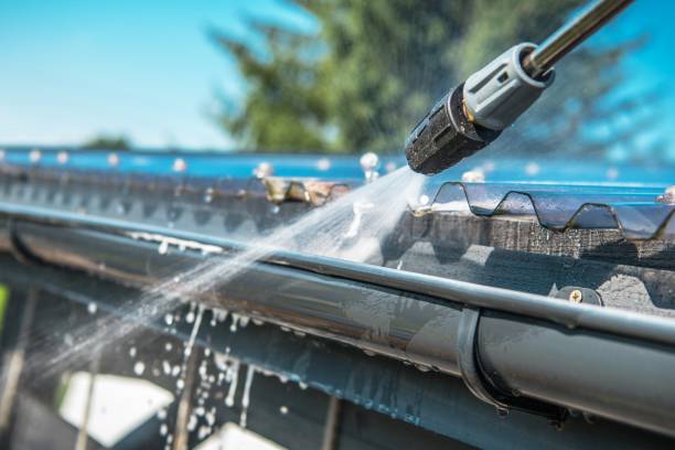 Best Garage Pressure Washing  in Su Oswego, NY