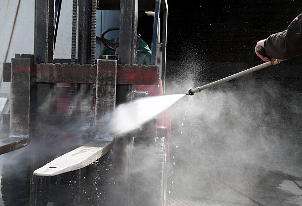 Best Residential Pressure Washing Services  in Su Oswego, NY