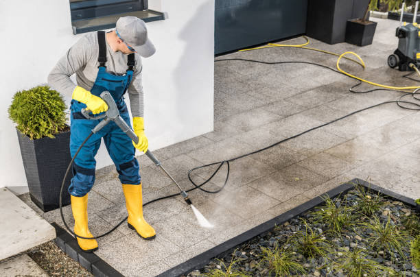 Best Deck Pressure Washing  in Su Oswego, NY
