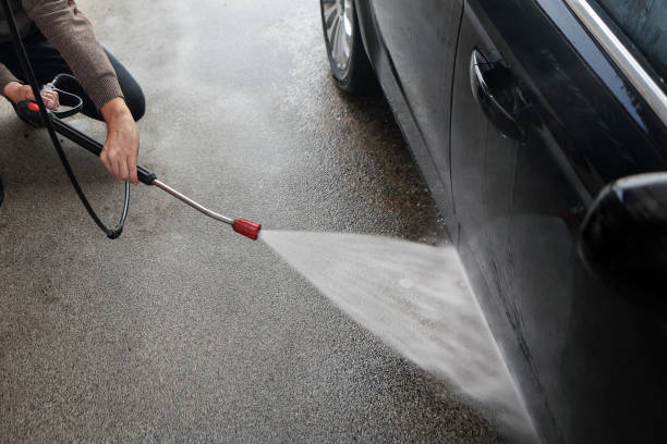 Best Commercial Building Pressure Washing  in Su Oswego, NY
